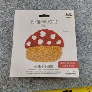 Needle Creations Mushroom Coaster Punch Needle Kit NC-PNND-MUSH Red Gold White